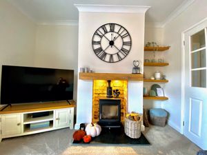 Lounge- click for photo gallery